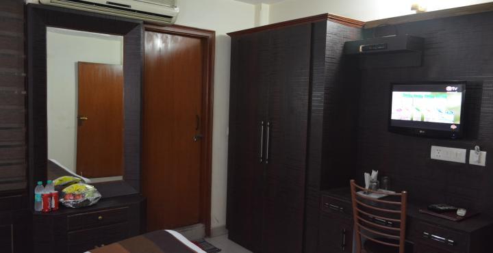 Airport Hotel Vishal Residency New Delhi Exterior photo